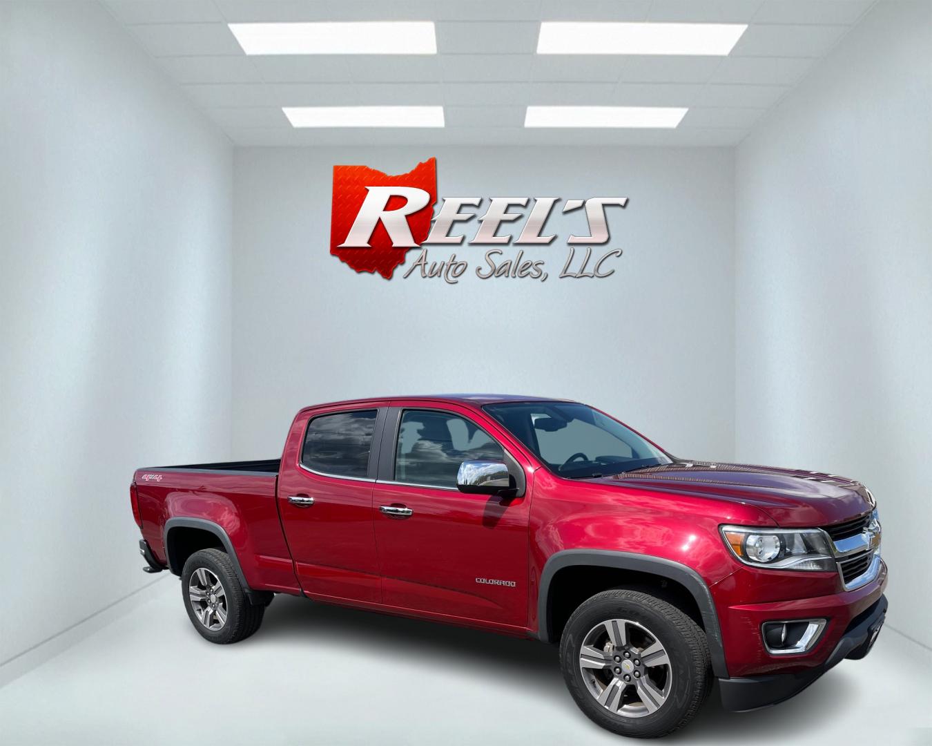 2018 Red /Black Chevrolet Colorado LT Crew Cab 4WD Long Box (1GCGTCENXJ1) with an 3.6L V6 DOHC 24V GAS engine, 8-Speed Automatic transmission, located at 547 E. Main St., Orwell, OH, 44076, (440) 437-5893, 41.535435, -80.847855 - This 2018 Chevrolet Colorado Crew Cab Long Bed LT 4WD is a sturdy and versatile mid-size truck that combines robust performance with comfort and modern technology. It is powered by a 3.6L V6 engine coupled with an 8-speed automatic transmission, capable of delivering efficient highway fuel economy o - Photo#3